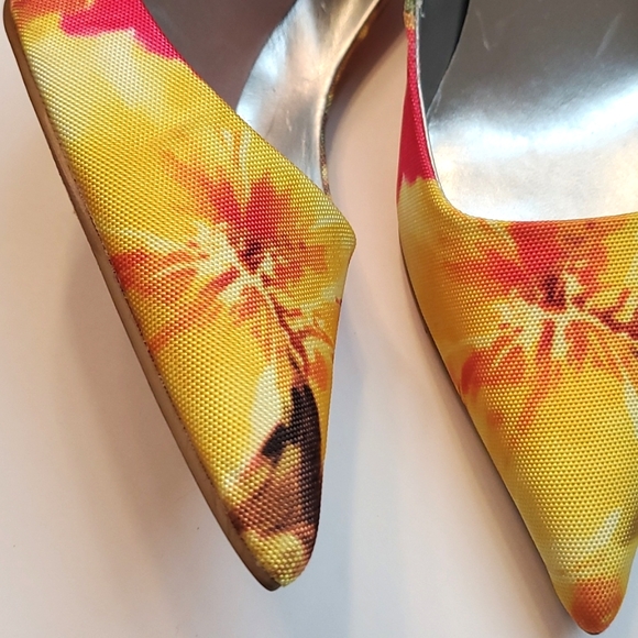 Worthington high heel size 6 1/2 M Very good condition - Picture 6 of 17